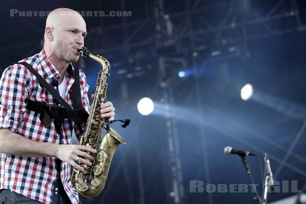 BALKAN BEAT BOX - 2011-06-24 - PARIS - Hippodrome de Longchamp - 